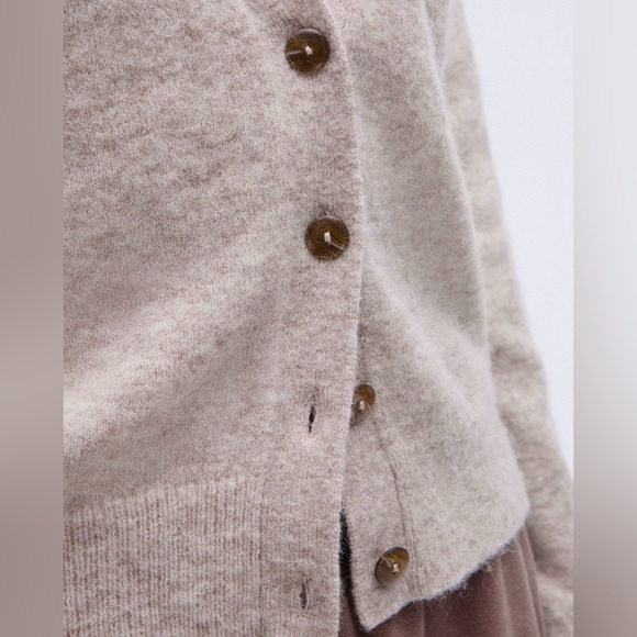 lululemon athletica Beige Cardigan - Picture 5 of 8